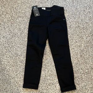 NEW Rock and Republic Womens Fever Crop Pull On Crop Mid Rise Black Sz 4 NWT